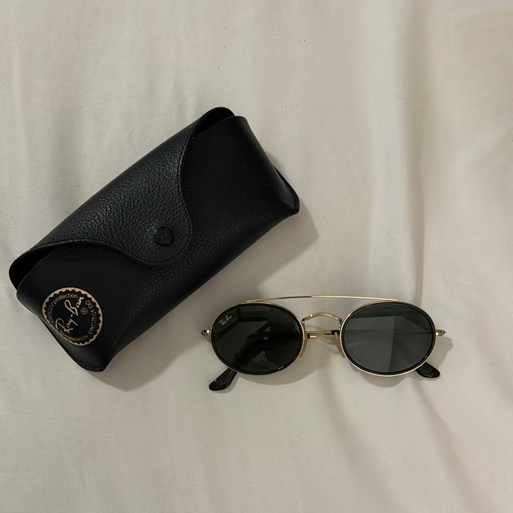 Ray-Ban Oval Gold Sunglasses